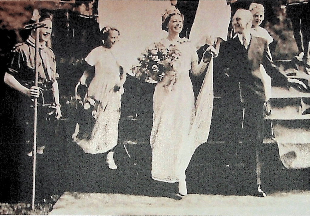 A second photograph of the 1938 Lace Queen ceremony