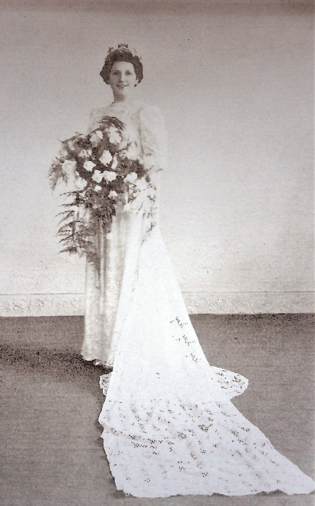 Portrait of Eva Morton, Darvel Lace Queen in 1939
