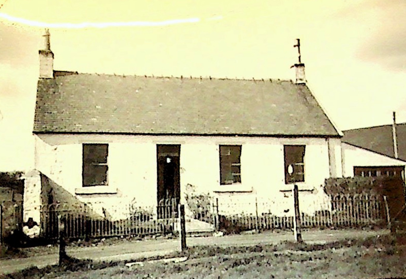 Historic photograph of Loudoun Moor School